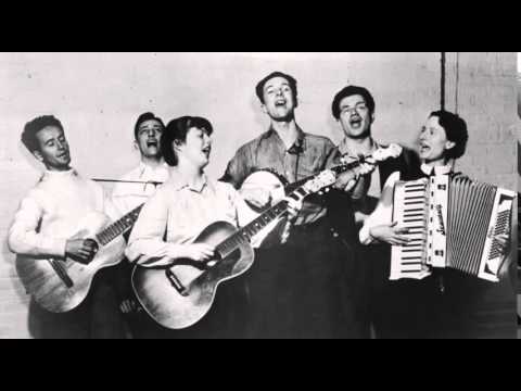 Woody Guthrie photo 7